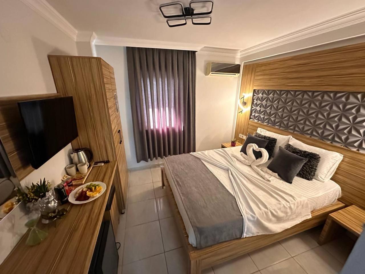 Royal Ezel Hotel Анталья Экстерьер фото