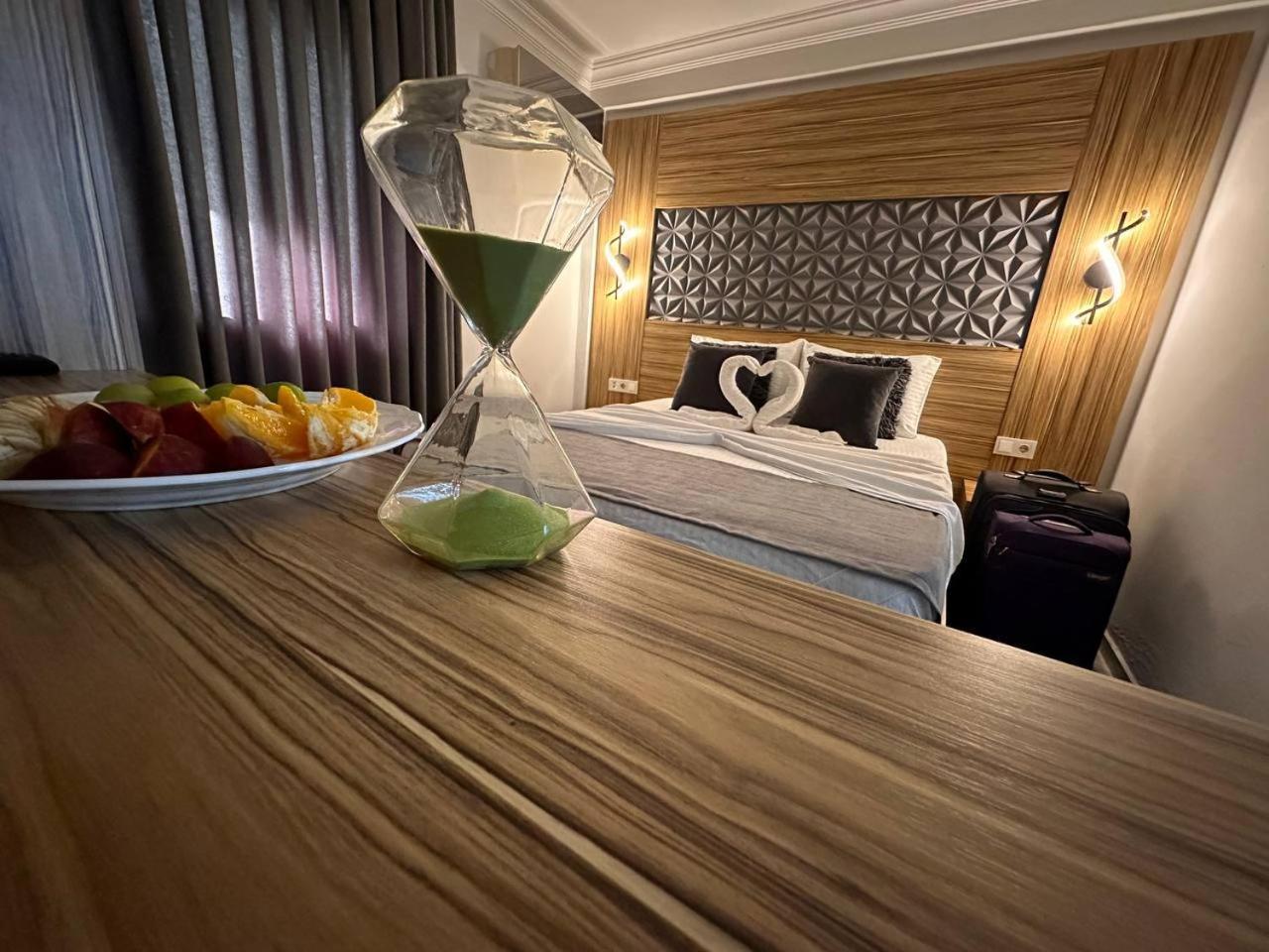 Royal Ezel Hotel Анталья Экстерьер фото