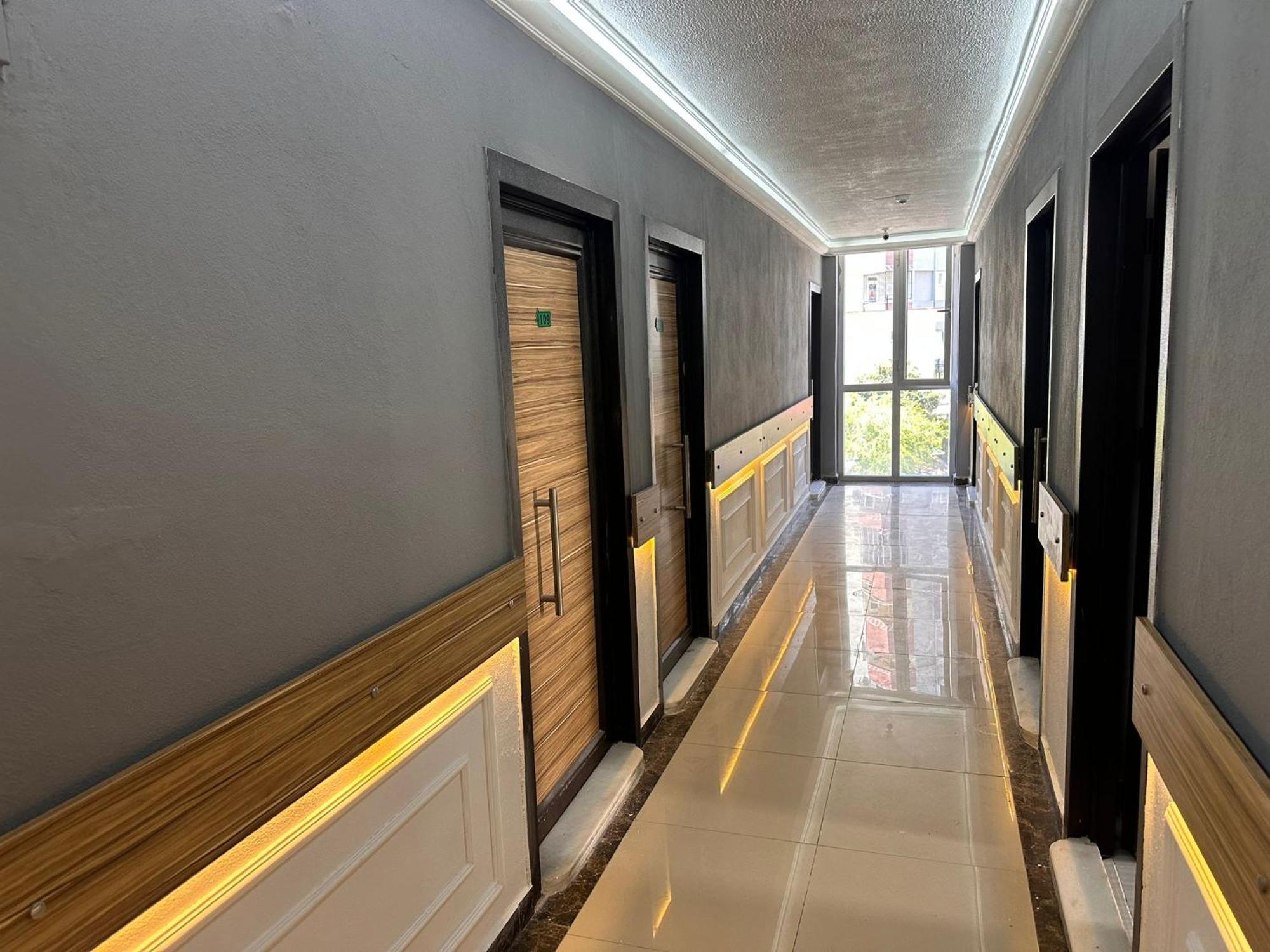Royal Ezel Hotel Анталья Экстерьер фото