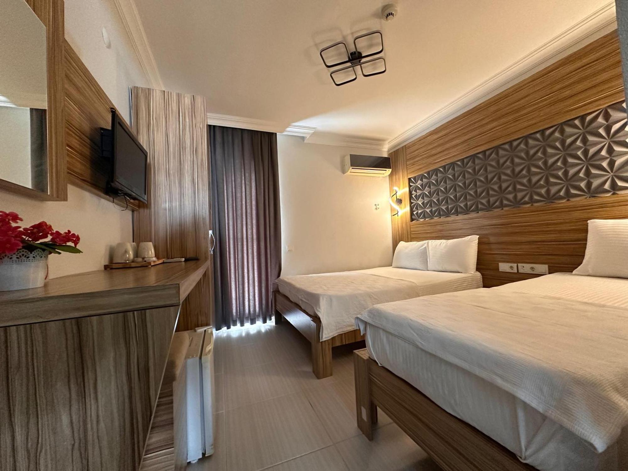 Royal Ezel Hotel Анталья Экстерьер фото